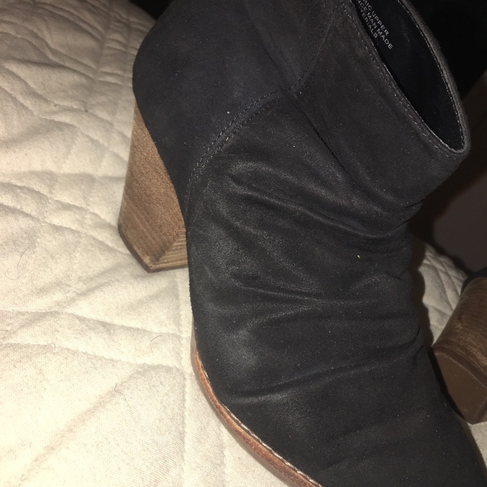 Booties - Picture 3 of 4